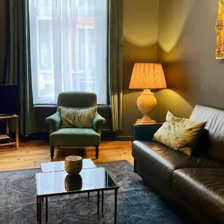 Cozy Couple Retreat Near Thermes *