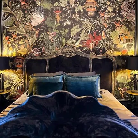 Cozy Couple Retreat Near Thermes *