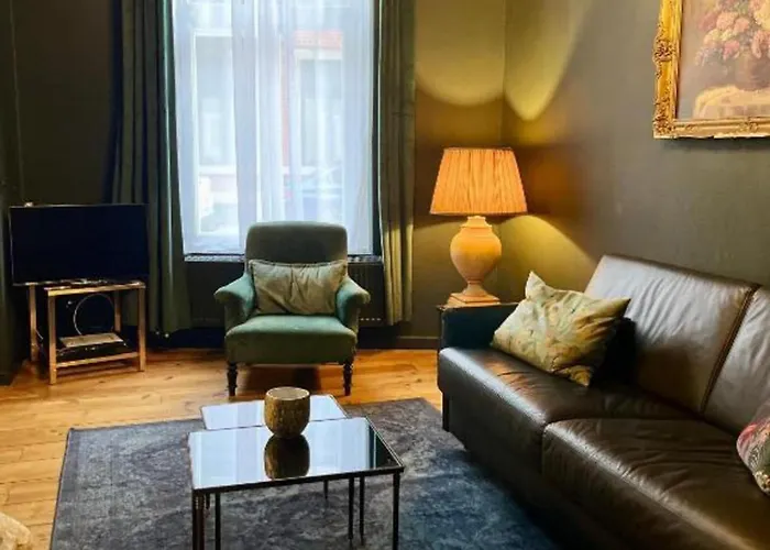 Cozy Couple Retreat Near Thermes *