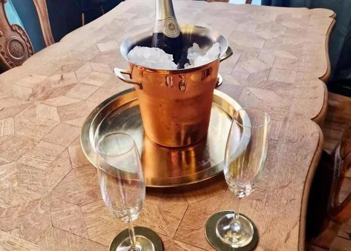 Appartement Cozy Couple Retreat Near Thermes *